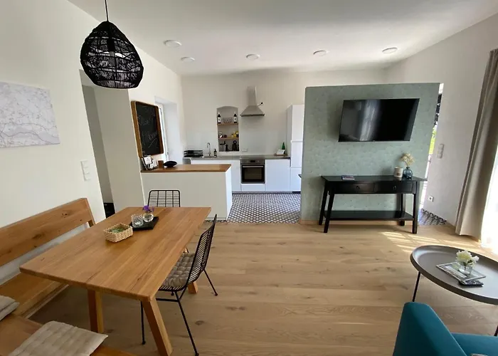 Ferienwohnung Weingut Hoellerer